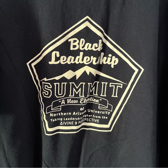 Navy Blue Short Sleeve Black Leadership Summit Devine Nine Graphic Tee, Size 3XL - Picture 5 of 5